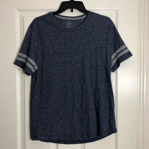 Gap men’s tee shirt